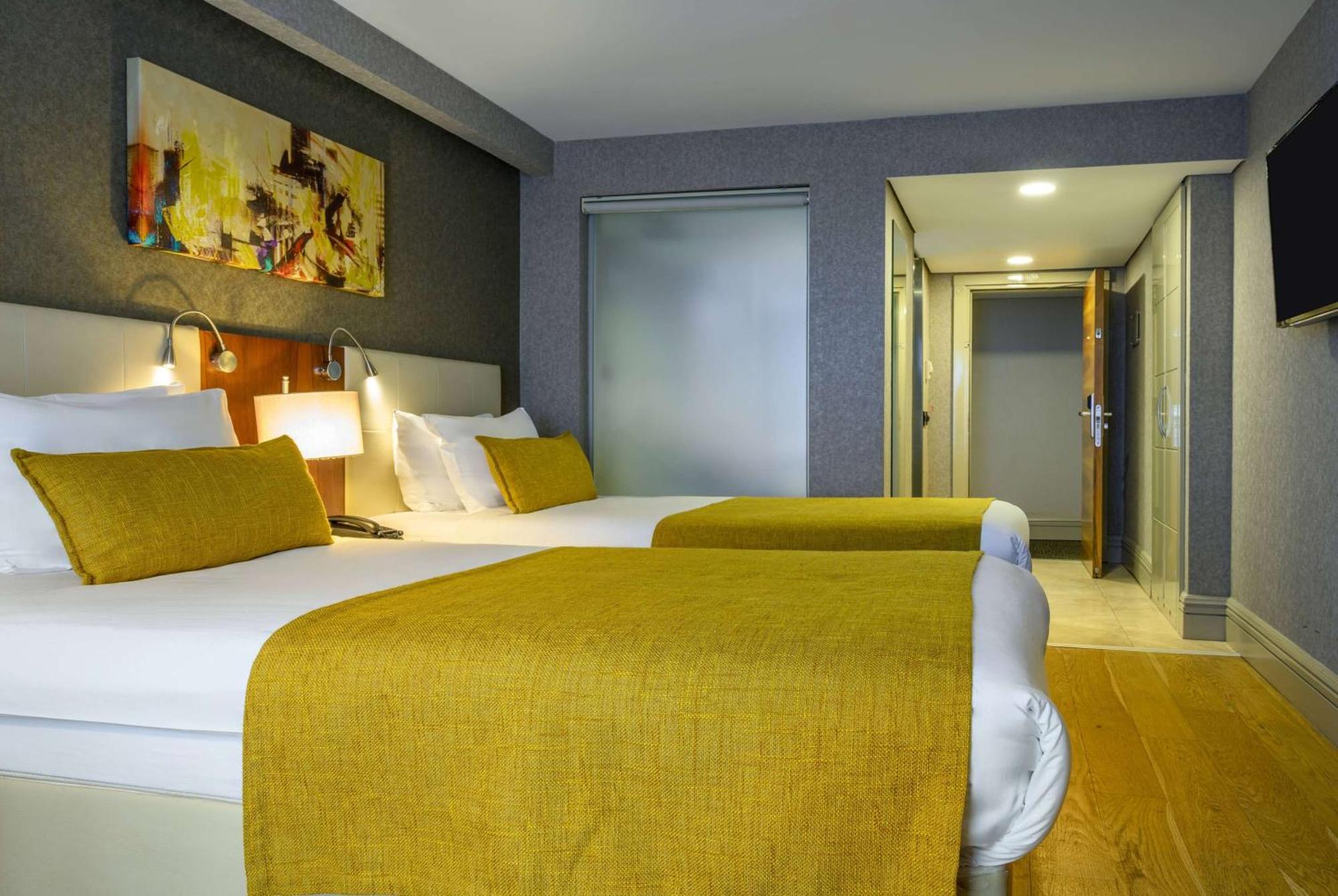 Ramada By Wyndham Istanbul Grand Bazaar — Photos 1